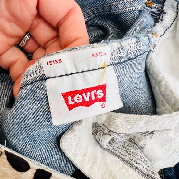 ❤️ Riley Vintage Levis re-done cut off highrise shorts, Size 29 H45 - Picture 10 of 11